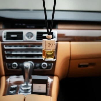 Снимка на Aromatic89 Парфюмен ароматизатор за автомобил